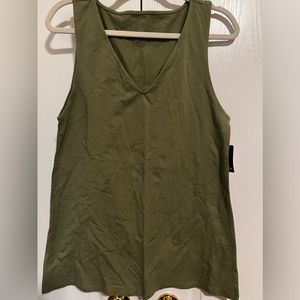 Torrid Size2 Tank Top